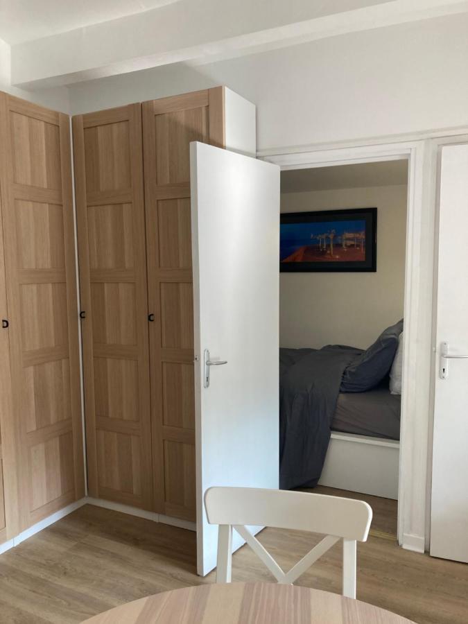 Charming 1 Bedroom Flat, Biarritz Center With Pool And Car Park Exteriör bild